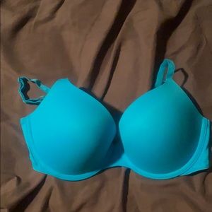 Pink bra Victoria’s Secret